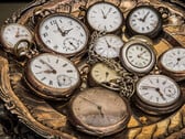Les horloges mécaniques le remarquent à peine, les horloges atomiques si : les jours rallongent. (Image : pixabay/maxmann)