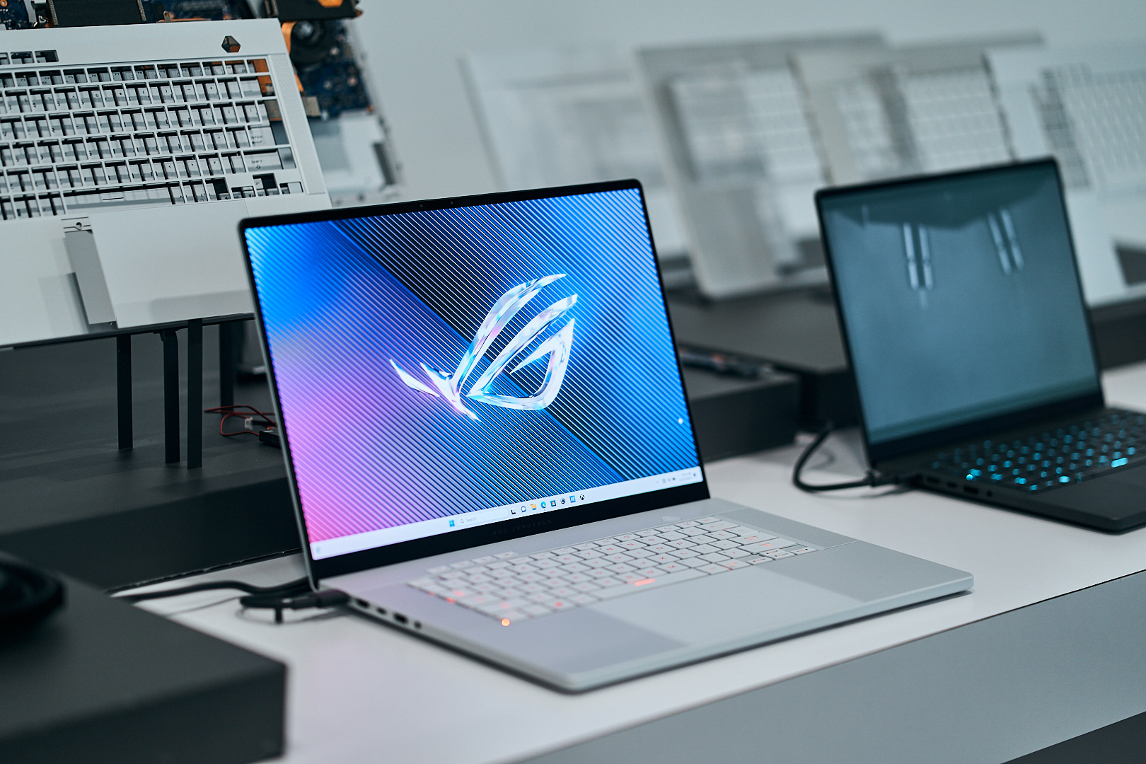 Les meilleurs ordinateurs portables de jeu ultra-portables testés et classés par Notebookcheck