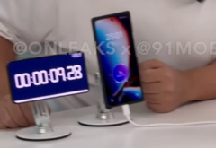 La vidéo de démonstration montre que le smartphone, dont le nom n&#039;a pas été dévoilé, atteint un taux de charge de 10 % en 23 secondes, puis de 17 % en seulement 35 secondes. (Source de l&#039;image : 91Mobiles x @OnLeaks)