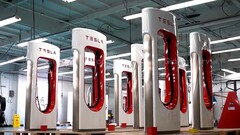 Tesla peut construire une station Supercharger en 4 jours avec des préfabriqués (image : Tesla)