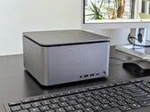 Critique du Lenovo ThinkCentre Neo Ultra : Un nouveau design et plus de puissance qu'auparavant