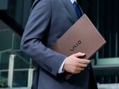 Les derniers ordinateurs portables VAIO de 13,3 pouces offrent une portabilité légère, une durabilité MIL-STD-810H et une connectivité 5G. (Source de l'image : VAIO)