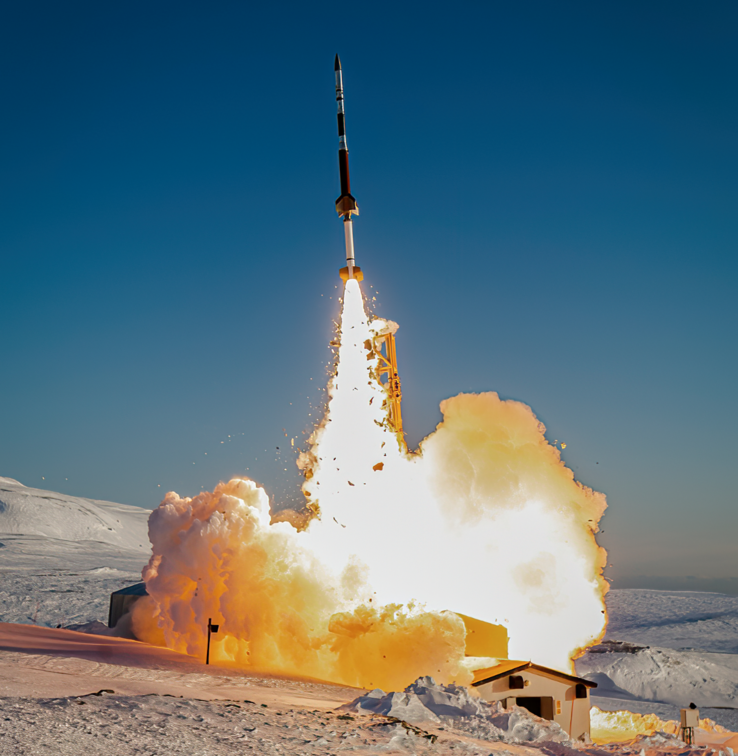 Le lancement de la fusée Endurance depuis Ny-Ålesund, Svalbard (Norvège) a eu lieu le 11 mai 2022. (Source de l'image : Andøya Space/Leif Jonny Eilertsen)