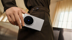 Le Vivo X100s serait équipé d&#039;un appareil photo de 50+50+64 MP à l&#039;arrière (Image source : Vivo)
