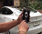 Tesla lance une version édulcorée de Smart Summon en Europe et au Moyen-Orient (Source : Hector Perez sur YouTube)