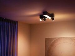 Philips Hue a lancé une nouvelle version du plafonnier Centris. (Source de l&#039;image : Philips Hue)