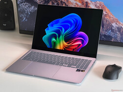 Samsung Galaxy Book4 Edge 16 avis. Appareil de test fourni par Samsung Allemagne.