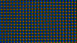 Les écrans OLED utilisent une matrice de sous-pixels RG/BG composée d'une diode rouge, d'une diode bleue et de deux diodes vertes.