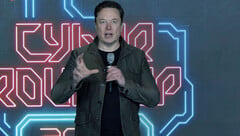 Elon explique le fonctionnement des locations Cybercab (image : Tesla/YT)