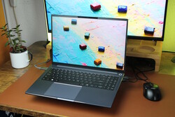 Le A16 Pro est un ordinateur portable de bureau abordable et décent