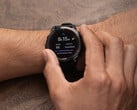 Le logiciel système 19.41 est la deuxième mise à jour stable que Garmin a publiée ce mois-ci pour la série Fenix 7. (Source de l'image : Garmin)