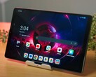 La populaire tablette de jeu Legion Y700 de Lenovo a été lancée à l'étranger sous le nom de Legion Tab. (Source de l'image : TechniQualities via YouTube)