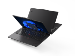 Le Lenovo ThinkPad T14s Gen 5, plus fin, perd l'option AMD, mais gagne les caractéristiques de conception du X1 Carbon