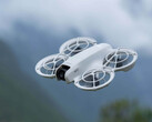 Le DJI Neo n'est pas livré avec un Combo Fly More aux Etats-Unis. (Source de l'image : DJI)