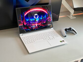 Test du Lenovo Legion 7a 16 G11 : PC portable de jeu OLED léger avec AMD Ryzen 400
