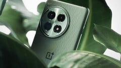 Le OnePlus Ace 5 Pro est peut-être le vaisseau amiral Snapdragon 8 Elite le moins cher, mais il ne sera probablement pas lancé en dehors de la Chine (Image source : OnePlus)