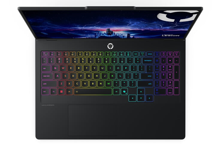 Le Legion Pro 5i Gen 10 avec son clavier RGB en option. (Source de l'image : Lenovo)