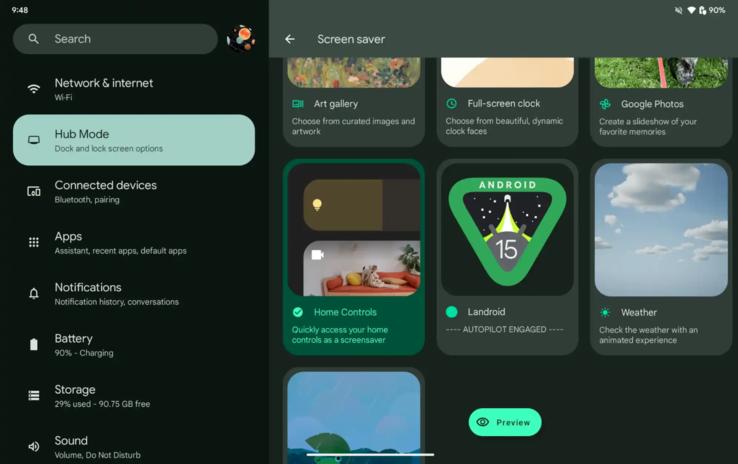Les utilisateurs peuvent accéder à l'économiseur d'écran "Landroid" via le "mode Hub" de leur tablette Pixel. (Source : 9to5Google)