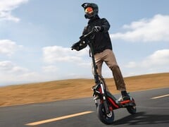 Le Segway Ninebot ZT3 Pro E pourrait être lancé ce mois-ci. (Source : Segway)