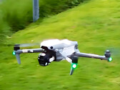 Le DJI Air 3S sera probablement l'un des drones les plus chers. (Source de l'image : @DJI_ZTF)