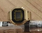 Une nouvelle version en or de la montre à anneau Casio CRW-001 a fait l'objet de rumeurs. (Source de l'image : Goldblitz Sdn Bhd via Facebook)