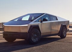 Le rappel du Cybertruck de Tesla met en lumière des performances commerciales peu reluisantes (Source : Greg Pajo/Car and Driver)