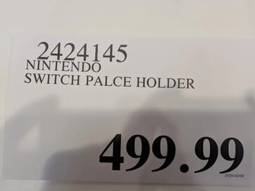 Fuite de la Switch 2 de Costco (Image source : Famiboards)