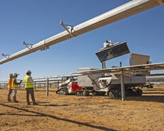 Les robots automatisent les systèmes solaires Pénurie de main-d&#039;œuvre qualifiée Réduction des coûts