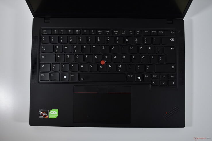 Lenovo ThinkPad P14s Gen 5 AMD : clavier