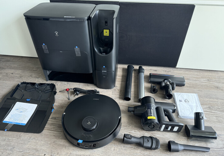 Contenu de la livraison de l'Ecovacs Deebot T30S Combo Complete