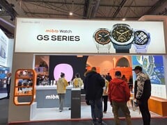 Le Mibro GS Explorer S est exposé au MWC 2025. (Source de l&#039;image : Mibro via Instagram)