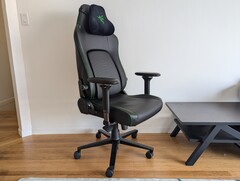 Razer Iskur v2 est le fauteuil de jeu qui n&#039;est pas réservé aux joueurs