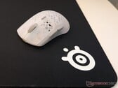 Test de la souris SteelSeries Aerox 3 Wireless Gen 2 et du tapis de souris QcK Heavy