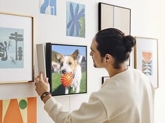 Le Samsung Music Frame est un haut-parleur sans fil Dolby Atmos à 6 haut-parleurs qui peut être monté comme un cadre photo ou utilisé comme haut-parleurs autonomes pour les téléviseurs, les PC et les téléphones. (Source : Samsung)