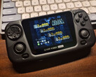 La GKD Bubble doit son design à la SEGA Game Gear. (Source de l'image : Z-Pocket Game)