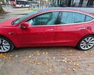 La Model 3 consomme peu de carburant et nécessite peu d'entretien, mais les coûts d'assurance sont élevés (Source : Notebookcheck)