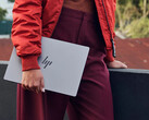L'OmniBook X pèse 1,35 kg et mesure 312,8 x 223,5 x 14,4 mm. (Source de l'image : HP)