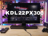 Sony Bravia KDL22PX300 combine la PS2 et le téléviseur Bravia KDL22BX300 (source d'image : Denki sur YouTube)