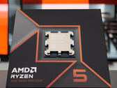 Test de l'AMD Ryzen 5 9600X de bureau : Intel Raptor Lake à la traîne grâce à l'architecture Zen 5 efficace