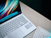 Test de l'Asus VivoBook S 15 OLED Snapdragon 8 cœurs : compagnon du quotidien presque silencieux