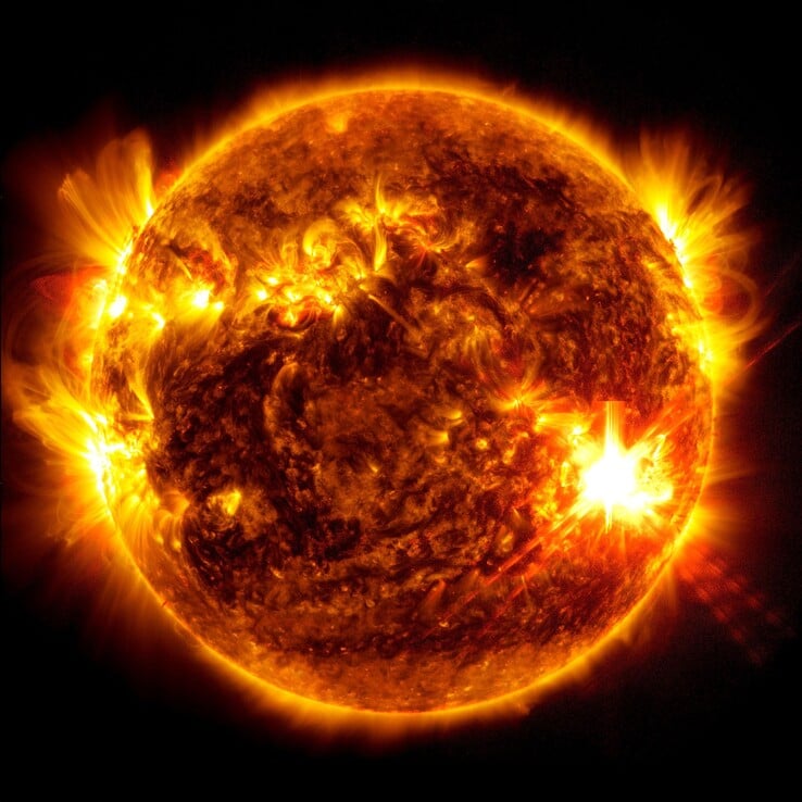 L'éruption solaire X5.8 du 10 mai 2024 est l'une des plus importantes ayant perturbé les signaux GPS. (Source : NASA/SDO)