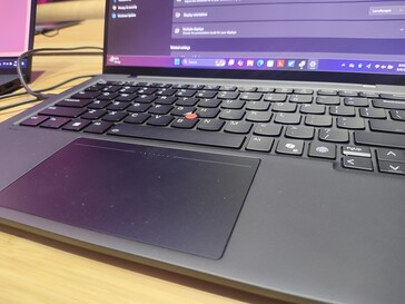 Lenovo ThinkPad X1 Carbon Gen 13 Aura Edition : Touchpad (source de l'image : Benjamin Herzig)