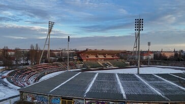 Caméra DJI Flip : Le stade sportif de Jahn