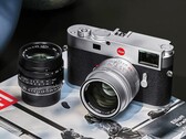 Le Leica M11 devrait bientôt être disponible en version sans télémètre. (Source de l'image : Leica)