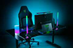 Les barres lumineuses sur pied Aether de Razer fonctionnent via un seul câble d&#039;alimentation USB-C. (Source de l&#039;image : Razer)