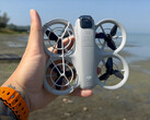 La DJI Neo est attendue pour le 5 septembre. (Source de l'image : enontheroad)