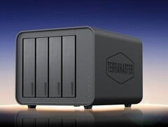 TerraMaster D8 : Nouveau stockage hybride pour disques durs et SSD.