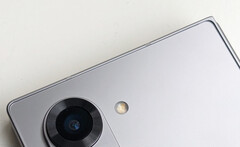 Le Galaxy Z Fold6 semble être doté d&#039;un boîtier d&#039;appareil photo plus grand que son prédécesseur. (Source de l&#039;image : @UniverseIce)