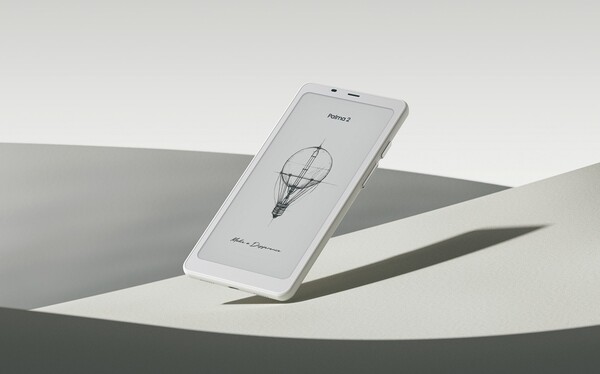 Le BOOX Palma 2 est un lecteur électronique au design proche de celui d'un téléphone. (Source de l'image : BOOX)