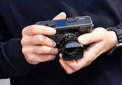 Le Pixii Max utilise pour la première fois un capteur plein format. (Source de l&#039;image : Pixii)